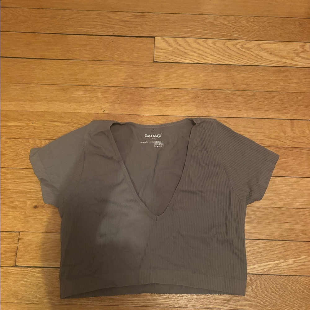 Garage grey v-neck tshirt